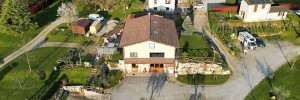 Le soste segnalate da CamperOnLine: area di sosta La Cantina del Vino a Barga (LU)