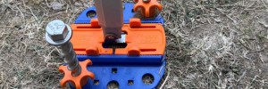 Peggy Peg: come fissare correttamente la piastra al suolo?