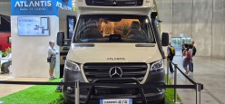 Al Salone del Camper sono stati presentati il nuovo Carbon 4x4 e il Carbon 695 letti gemelli modificato
