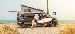 Tra le varie proposte di Panama, emerge il nuovo Peak P59+, che offre un interno versatile, adattabile a varie esigenze