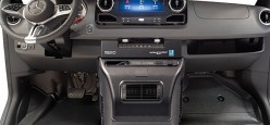 Al Caravan Salon debutta il nuovo 9000M per Mercedes-Benz Sprinter