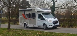  Compatto, maneggevole con grandi spazi abitativi e una dotazione di serie di tuto rispetto 
