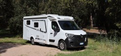  Etrusco presenta i semintegrali compatti V su Renault, ma anche la versione 4x4 del van su Ford 