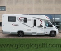 Elnagh SEMINTEGRALE BARON 579 CON GARAGE