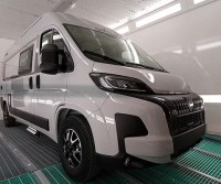 Camping Garage inaugura la 