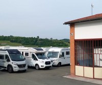 Barbera Caravan regala la batteria al litio