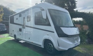 Laika KREOS H 5109 (CHIAVI IN MANO)