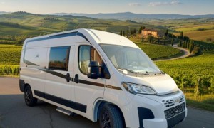 Laika KOSMO CAMPER VAN 60 6METRI