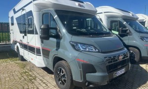 Bürstner LYSEO SKYLINE 726 G (CHIAVI IN MANO )