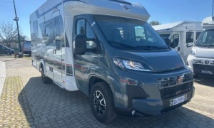 Bürstner LYSEO SKYLINE 690 G (CHIAVI IN MANO)