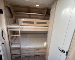 Hobby de luxe 490 kmf 2024