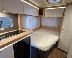 Knaus sport 450 fu 4 posti letto fiss...