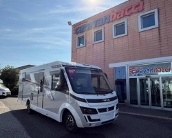 Mclouis nevis 873g 2025