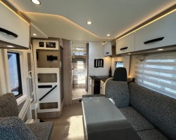 Burstner lyseo time skyline 732 g 2025