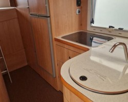 Laika x 675 ford gem mansardato famig...