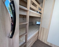 Hobby de luxe 490 kmf 2025