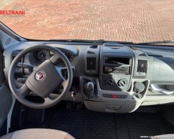 Adria matrix m 680 sp 2011