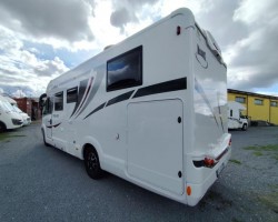 Mclouis nevis 879 2020