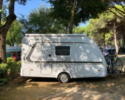 Weinsberg caraone 390 qd 2017 usata 3...