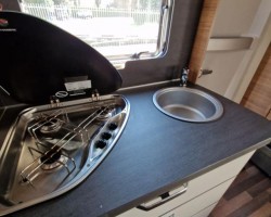 Weinsberg caraone 420 qd 2021 usata 4...