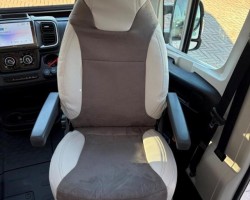 Ci ci kyros k2 2025