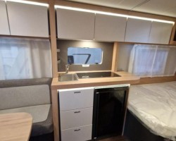 Knaus sport 450 fu 4 posti caravan nu...