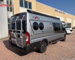 Altro malibu van first class two room...
