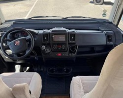 Hymer exis i 588 2017