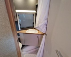 Knaus sport 400 lk 34 posti caravan n...
