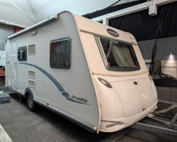 Caravelair brasilia 486 caravan famig...