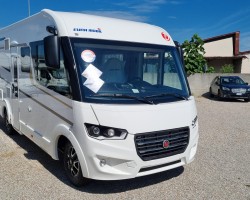 Euramobil integra line 695 lf 2023