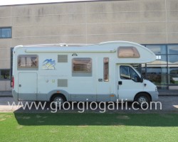 Knaus knaus sun traveller 658lg 2006