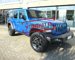 Altro jeep wrangler unlimited rubicon...