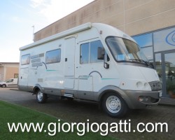 Hymer bklasse 644 g motorhome con gar...