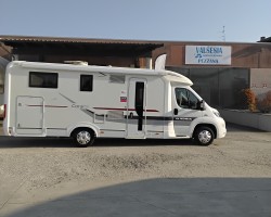 Adria coral plus 670 sl 2015