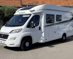 Weinsberg carasuite 2018