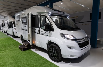 Van-furgonato Adria Compact Axess Sl