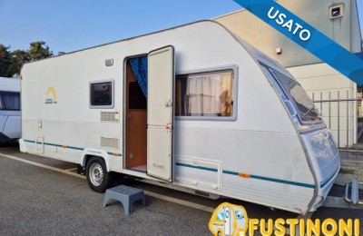 Caravan Eifelland Holiday 560 Tk -2004 Famigliare