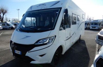 Motorhome Mclouis Nevis 873g