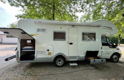 Mansardato Laika X 700