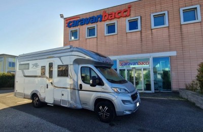 Camper usati: Semintegrale Laika Kreos 4009