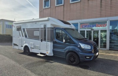 Camper usati: Semintegrale Carado T 338
