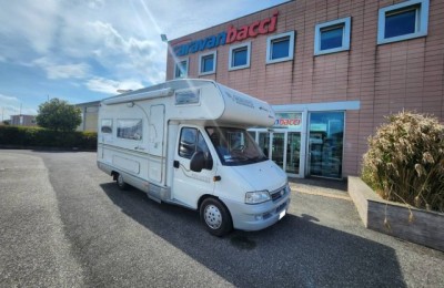 Camper usati: Mansardato Mobilvetta Top Driver 61