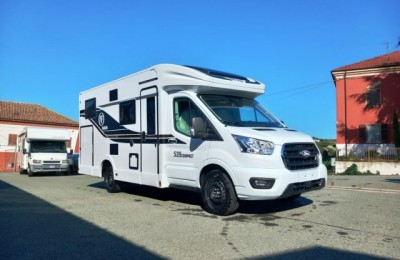 Semintegrale Elnagh Baron 539 Compact Gemelli E Basculante