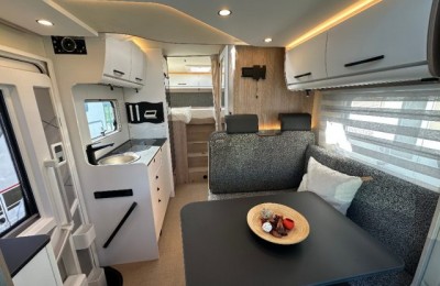 Semintegrale Bürstner Lyseo Skyline 690 G