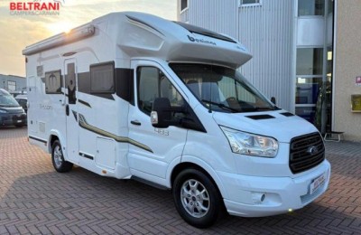 Camper usati: Semintegrale Benimar Tessoro 483