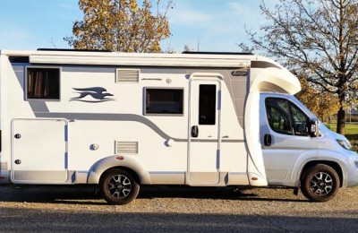 Camper usati: Semintegrale Laika Ecovip 309