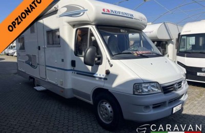 Semintegrale Adria Coral 650 Sp