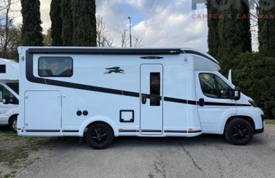 Camper usati: Semintegrale Laika Kosmo L 319