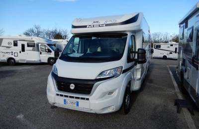 Camper usati: Semintegrale Mclouis Mc4 331
